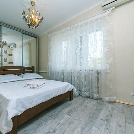 Cozy Apartment On Kpi Kyiv Exterior foto